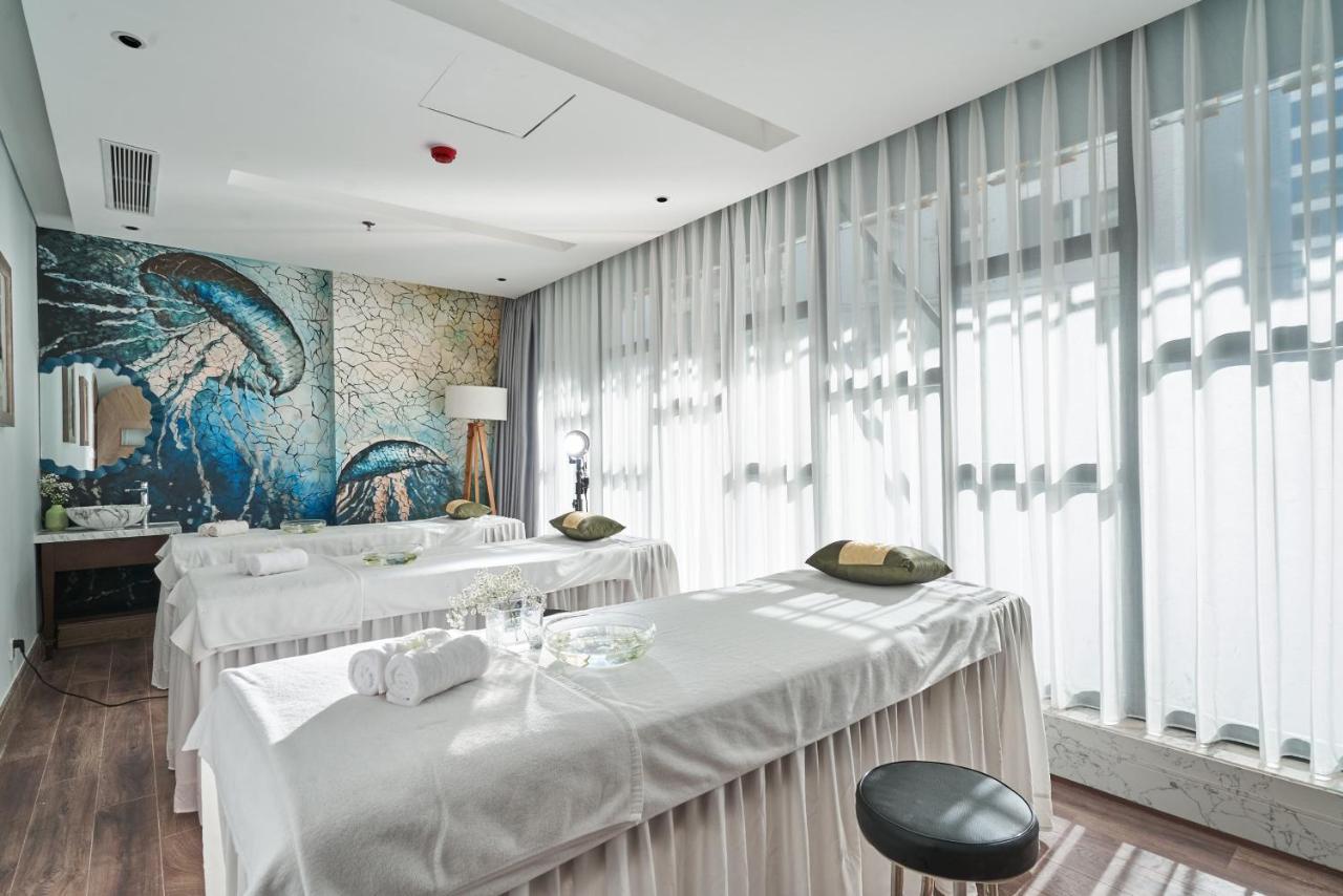 Sofiana My Khe & Spa- Rooftop Pool Bar Отель