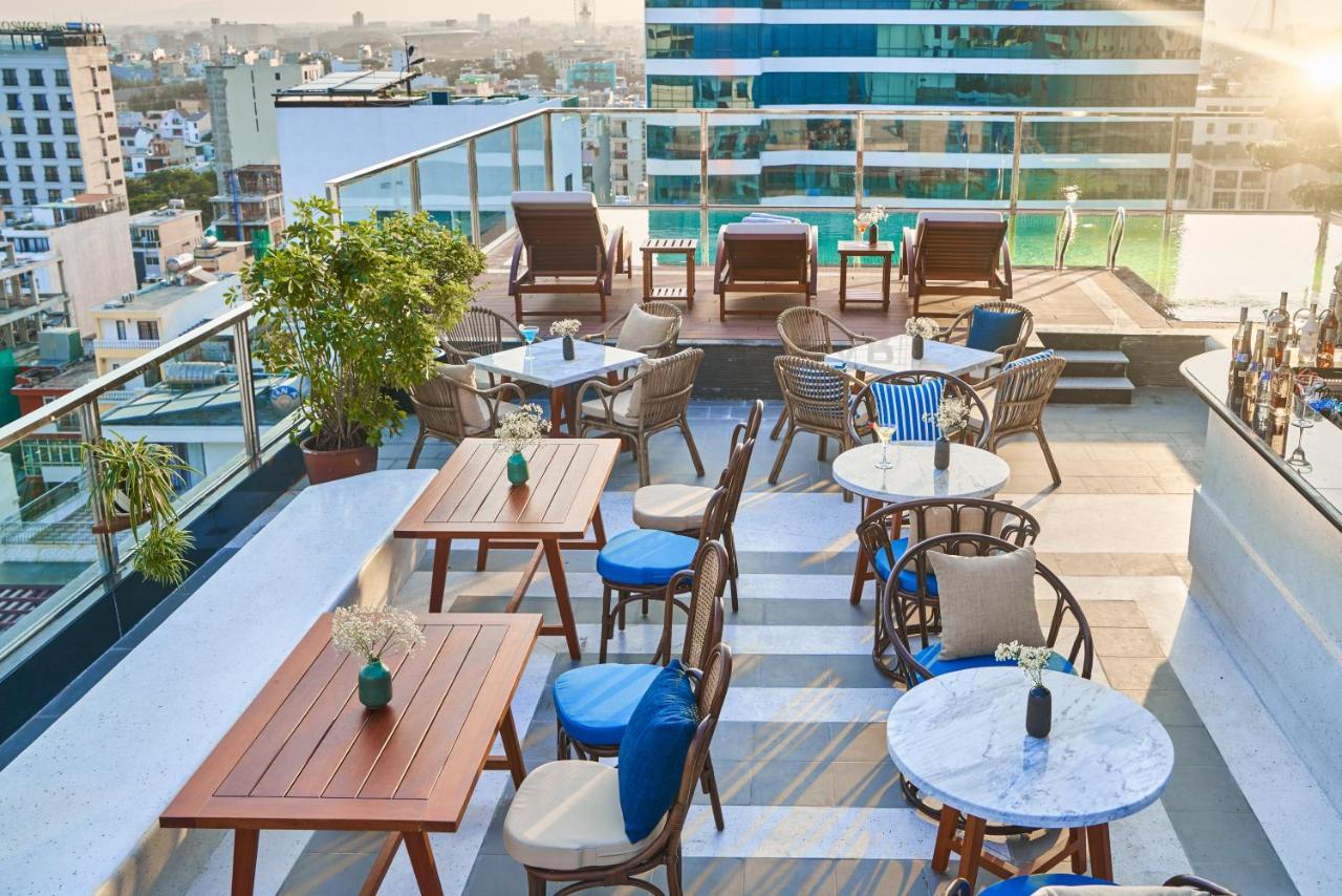 Sofiana My Khe & Spa- Rooftop Pool Bar 4*